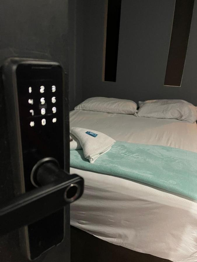 Esquina 8 Suites Confort & Hostel Florianópolis Zewnętrze zdjęcie