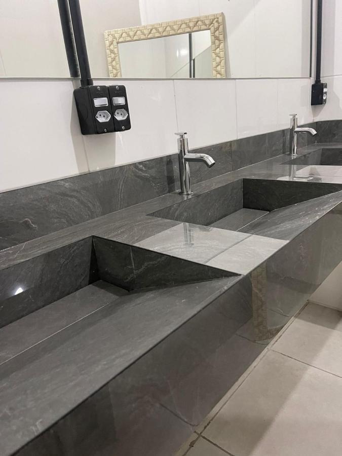 Esquina 8 Suites Confort & Hostel Florianópolis Zewnętrze zdjęcie